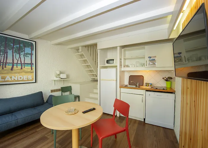 Bleues Domaine De L'agreou Vakantiepark 3*