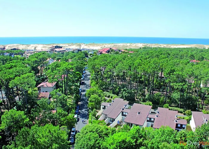 Prázdninový areál Bleues Domaine De L'agreou 3*